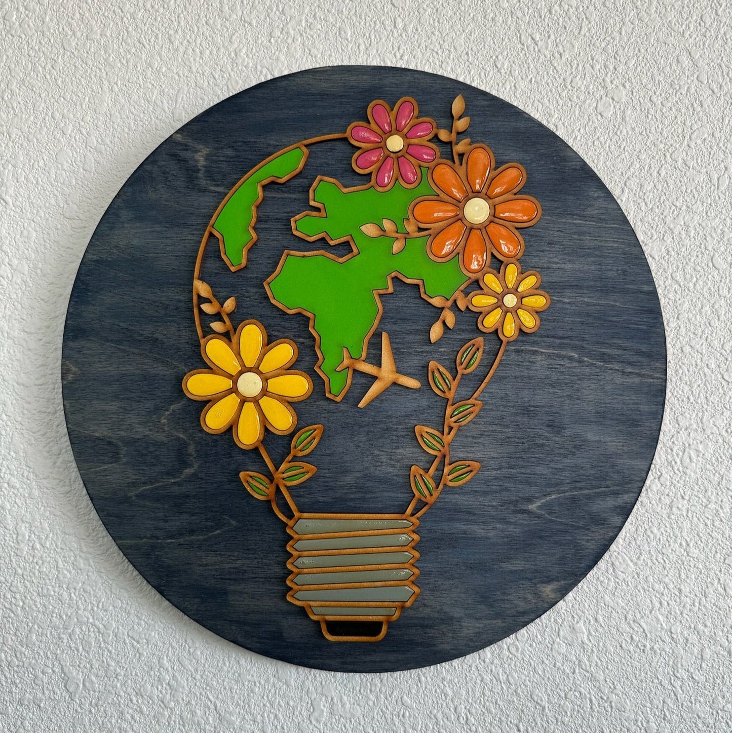 Lightbulb and Flowers 12in round