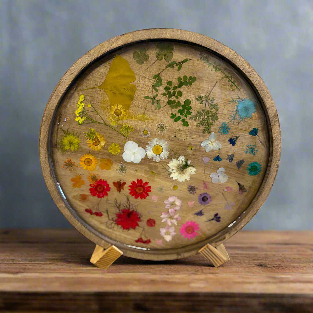 07/05 Saturday 11:00am - Pressed Flowers Resin Board