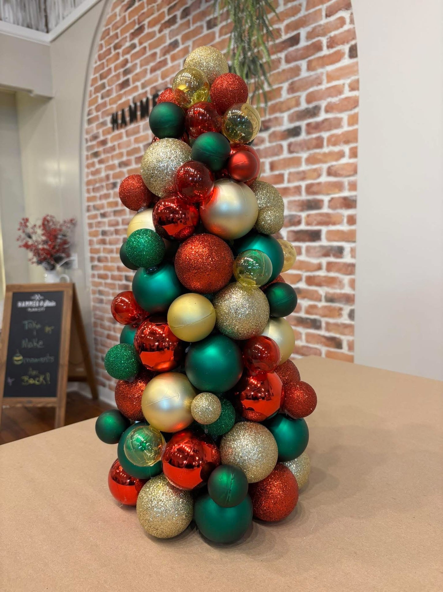 11/22 Saturday 2:00pm - Christmas Bulb Tree Experience