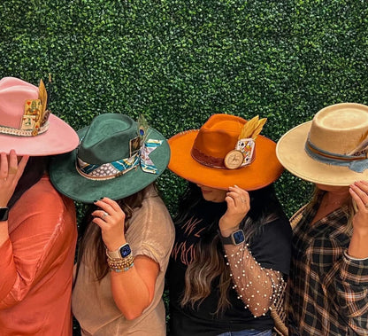 10/10 Friday 4:00pm - Hat Bar Experience