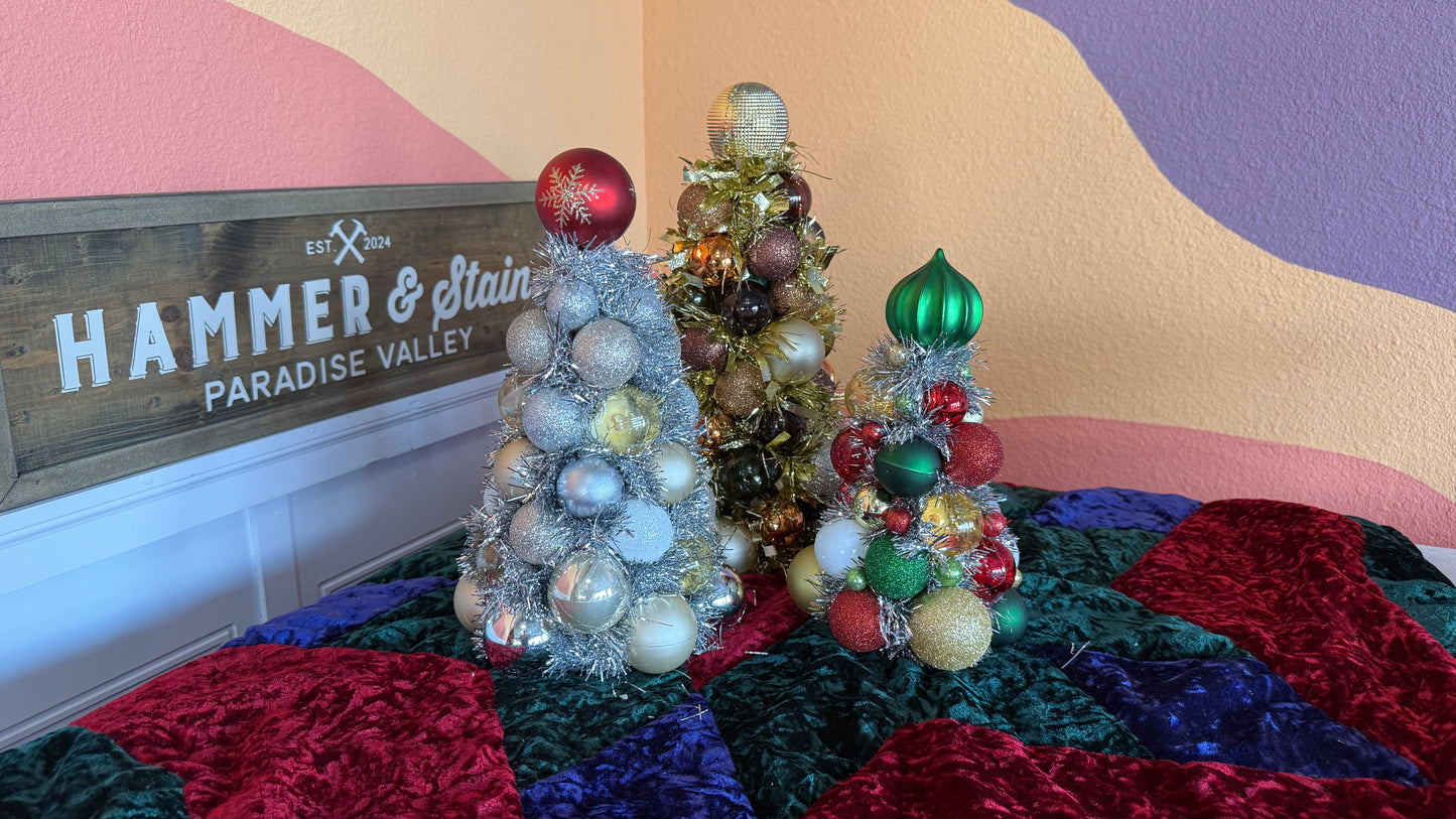 11/22 Saturday 2:00pm - Christmas Bulb Tree Experience