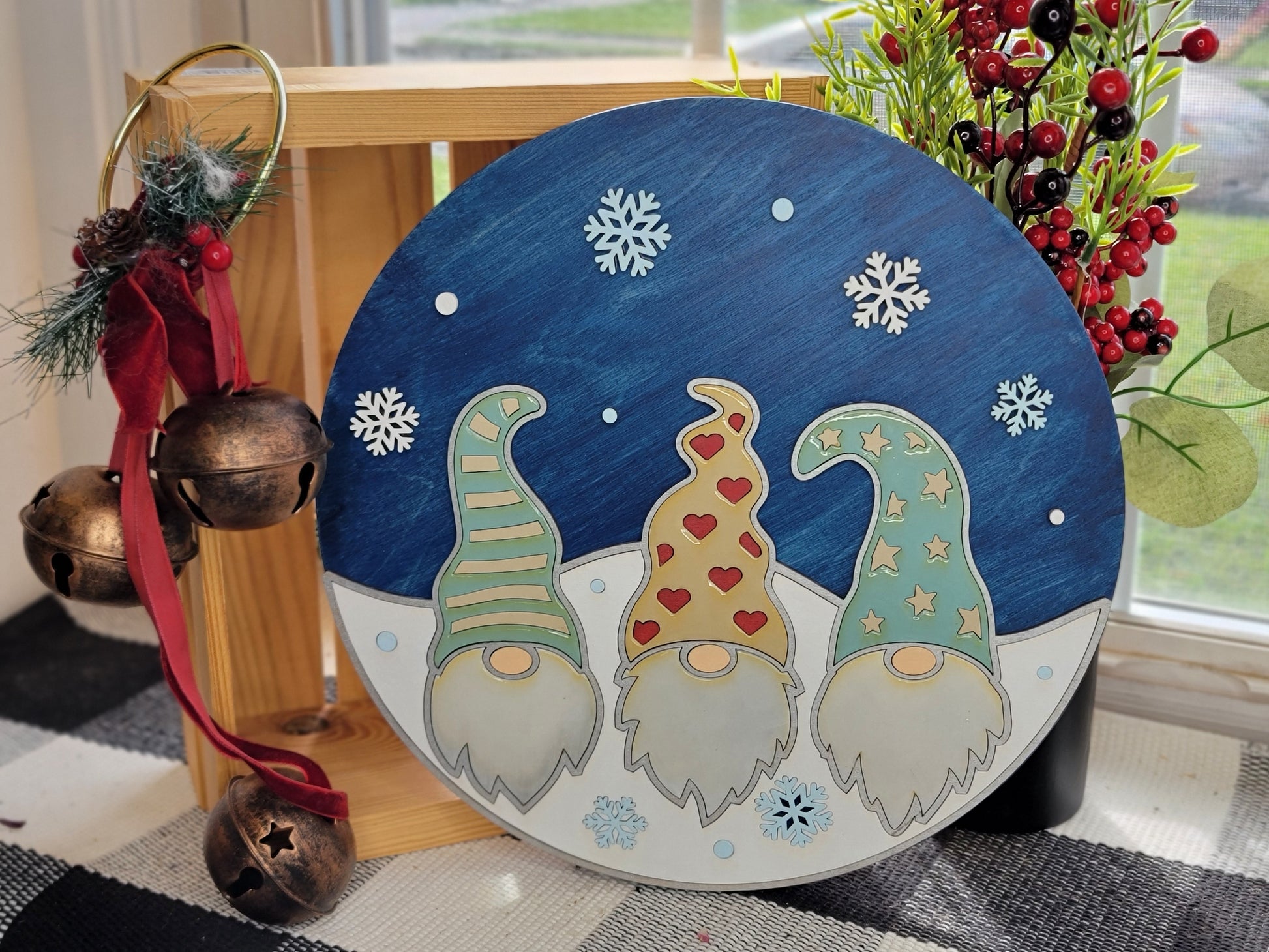 Merry Christmas Gnomes 12in round